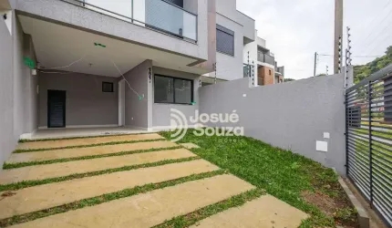 Sobrado com 3 dormitórios à venda, 144 m² por R$ 759.000,00 - Uberaba - Curitiba/PR