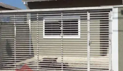 Sobrado para Venda em Mogi das Cruzes, Cézar de Souza, 3 dormitórios, 1 suíte, 3 banheiros, 2 vagas
