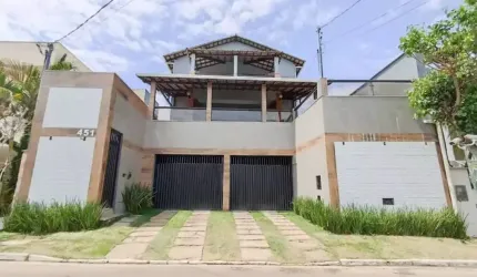 Linda casa a venda no Condomínio Residencial São Lucas - Bairro São Pedro.