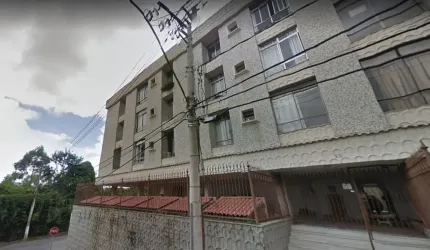 Ótimo Apartamento 2/4 com garagem localizado no Vale do Ipê