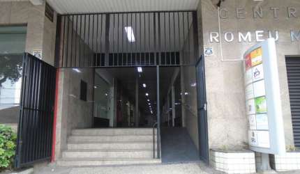 Loja com banheiro e garagem - Av. dos Andradas, Centro/ Morro da Glória