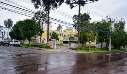Prédio Comercial no Alto da XV de 797,50m²