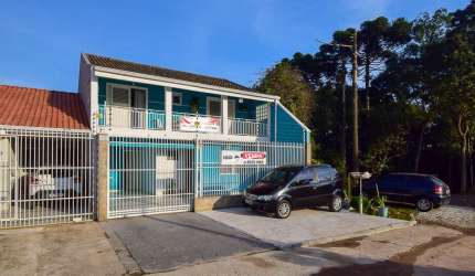 Sobrado em São José dos Pinhais de 122,80m² com 3 quartos