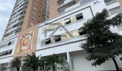 Apartamento a venda no bairro Barreiros em São José/SC