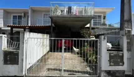 Sobrado para Venda em São José, Potecas, 2 dormitórios, 1 banheiro, 1 vaga
