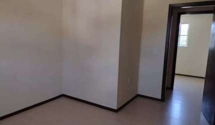 [90172]  SOBRADO EM CAXIAS DO SUL COM DOIS QUARTOS ESCRITURADO PERTO DO CENTRO