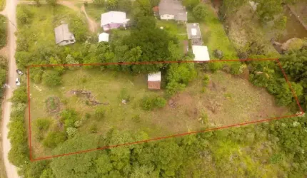 [660] CHÁCARA COM 3.000m² E POÇO ARTESIANO EM TAQUARA