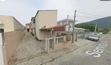 [854] SOBRADO EM INGLESES - SC, 5 QUARTOS, 4 BANHEIROS
