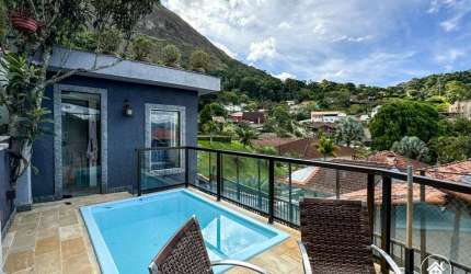 Casa com 4 quartos, 210m2 à venda por R$1.290.000,00 - Iúcas, Teresópolis