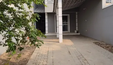 Casa de 3 quartos próximo ao West Shopping