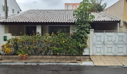Casa linear na estrada do cachamorra com 3 quartos; Casa no condomínio Golden garden