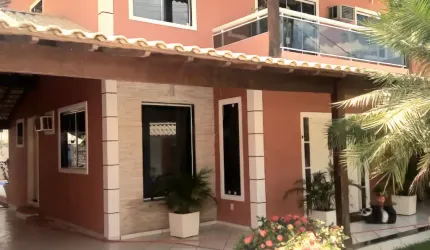 Casa com 3 e piscina em condomínio; Casa com 3 quartos próxima ao West shopping