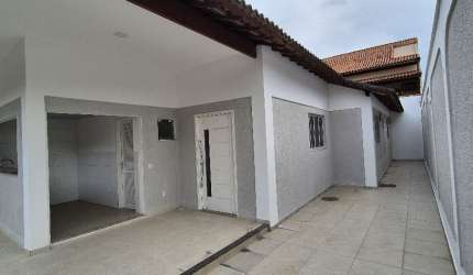 Casa linear com 3 quartos ao lado do West shopping; Casa linear com 3 quartos