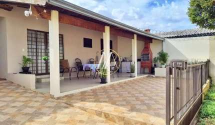 Casa à venda com 3 dormitórios, 202m², Industrial - Londrina/PR