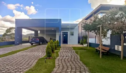 Casa em condomínio fechado com 3 quartos à venda no Residencial Campos do Conde, Bragança Paulista  por R$ 998.000