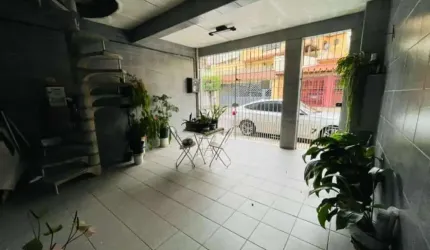 Casa com 2 quartos à venda na Rua Vilobaldo Barros de Macedo, Jardim Ouro Preto, Taboão da Serra, 90 m2 por R$ 380.000