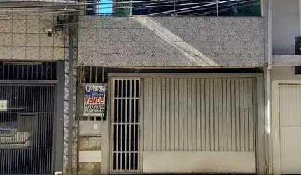 Casa com 3 quartos à venda na Avenida Brasil, Jardim América, Taboão da Serra, 190 m2 por R$ 650.000