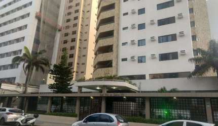 Apartamento à Venda no Edf. Vila de Sintra - 04 Quartos, 348m² com Varanda e Vista para o Mar em Boa Viagem !