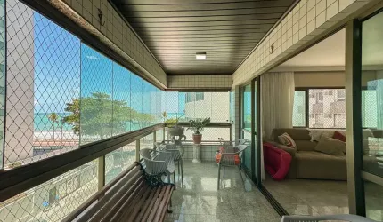 Apartamento no Edf. Johan Moritz com 4 Quartos Vista para o Mar em Boa Viagem à venda
