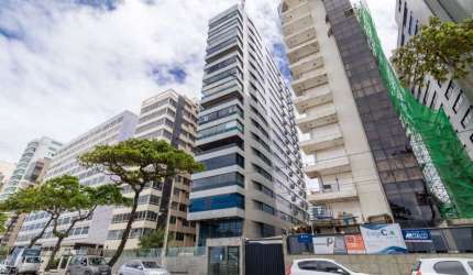 Apartamento à venda no Edifício Francisco de Paula em Boa Viagem com 346m², beira-mar e 4 suítes