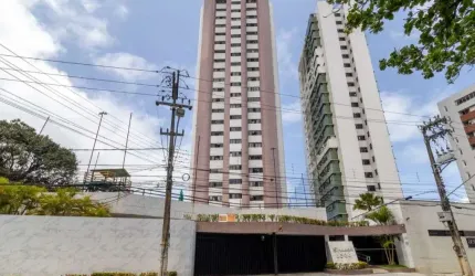 Apartamento frente mar Candeias à venda