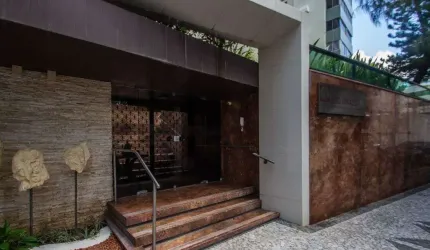Apartamento para alugar próximo ao mar em Recife