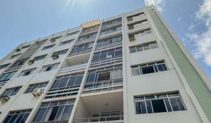 Apartamento à venda na Ilha do Retiro