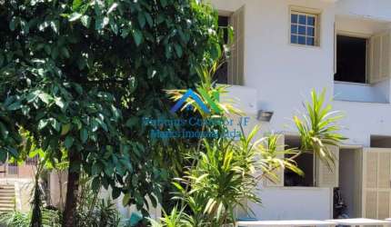 Casa Duplex Quintal Plano Quintas das Avenidas