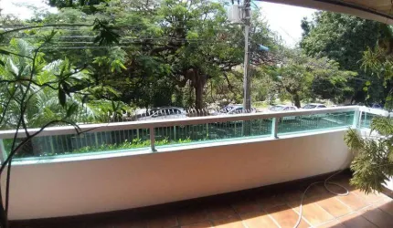 Apartamento para venda tem 125 metros quadrados com 3 quartos em Graça - Salvador - BA
