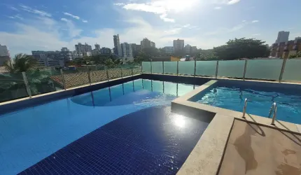 Apartamento ¼, vista mar em Armação & infraestrutura completa!