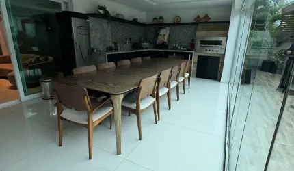 Casa maravilhosa em Alphaville ll, com placas solares!s