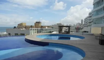 Lindo ap vista mar em Ondina!
