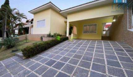 Casa com 3 dormitórios à venda, 270 m² por R$ 1.590.000,00 - Condomínio Villagio Capriccio - Louveira/SP