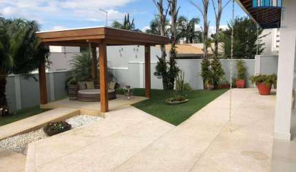 Casa alto padrão no condomínio Villagio capricci