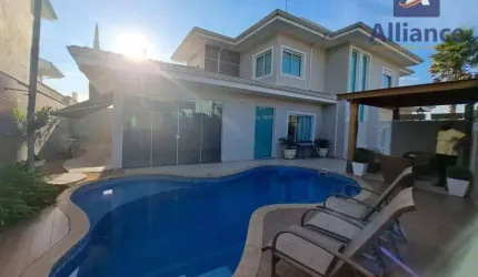 Casa com 4 dormitórios à venda, 290 m² por R$ 1.805.000,00 - Condomínio Via Castelli - Louveira/SP