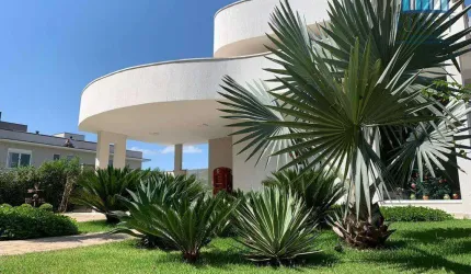 CASA MODERNA PARA LOCAÇÃO