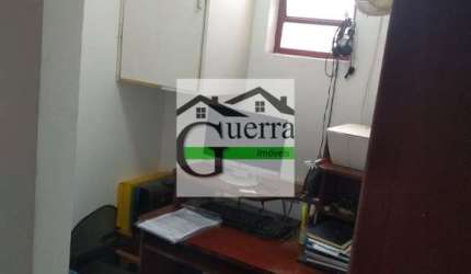 para à venda com    no bairro Centro, Mairiporã -