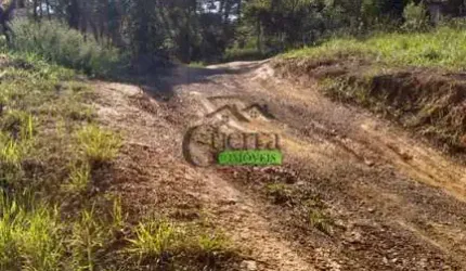 AMPLA ÁREA APENAS 3KM DA AVENIDA
