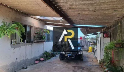 Casa terrea com 1 quarto + casa no andar superior com 2 quartos + ponto comercial a venda na Vila São Paulo - Mogi das Cruzes/SP