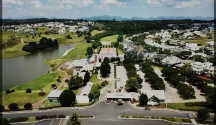 Excelente terreno de 2.078 m² em area nobre de Alphaville Empresarial Pinhais. Terreno com capacidade  de ate 8 andares, comercial/residencial .
