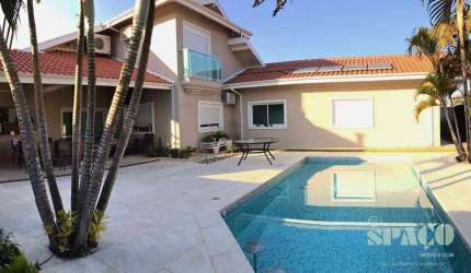 Casa com 4 dormitórios à venda, 350 m² por R$ 2.900.000,00 - Condomínio Colonial Village I - Pindamonhangaba/SP