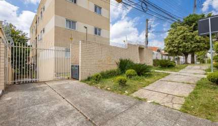 Prédio para alugar na Rua João Mequetti, Santa Cândida, Curitiba