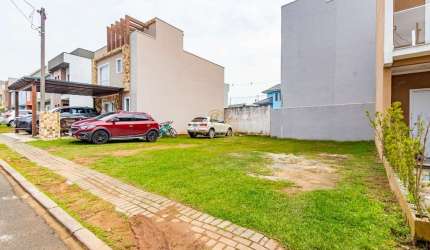 Terreno em condomínio fechado à venda na Rua Vereador Ângelo Burbello, Umbará, Curitiba por R$ 290.000