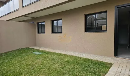 Casa em condomínio fechado com 3 quartos para alugar na Rua Wanda Wolf, Santa Felicidade, Curitiba por R$ 4.300