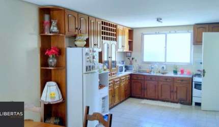 Predio para Venda - 347.11m², 6 dormitórios, 6 vagas - Navegantes
