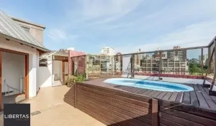 Cobertura no bairro Petrópolis de 2 dormitórios 2 vagas e piscina