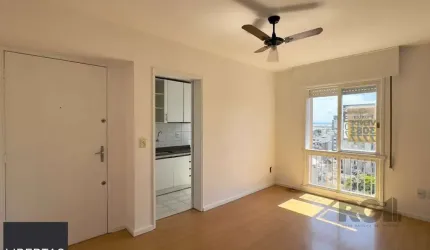APARTAMENTO 1 DORMITÓRIO EM ANDAR ALTO COM VISTA PARA GUAÍBA NO CENTRO HISTÓRICO