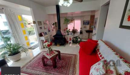 CASA 3 QUARTOS - ESPÍRITO SANTO - PORTO ALEGRE - RS