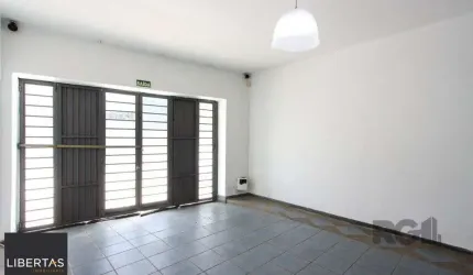 Loja com 129m² privativos