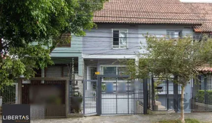 Sobrado com 148,45m², com 2 quartos, suíte, área gormet, vista para o Guaíba, na Vila Conceição.